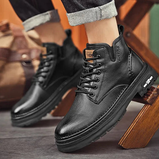 Luxury Men Ankle Boots – Retro British High-Top Leather Boots for Fashion, Outdoor, and Motorcycle Use