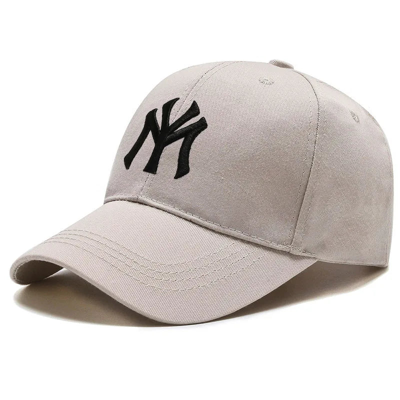 Men’s Casual Baseball Cap with Letter Embroidery – Adjustable Trucker Hat for Spring and Autumn Outdoor Use