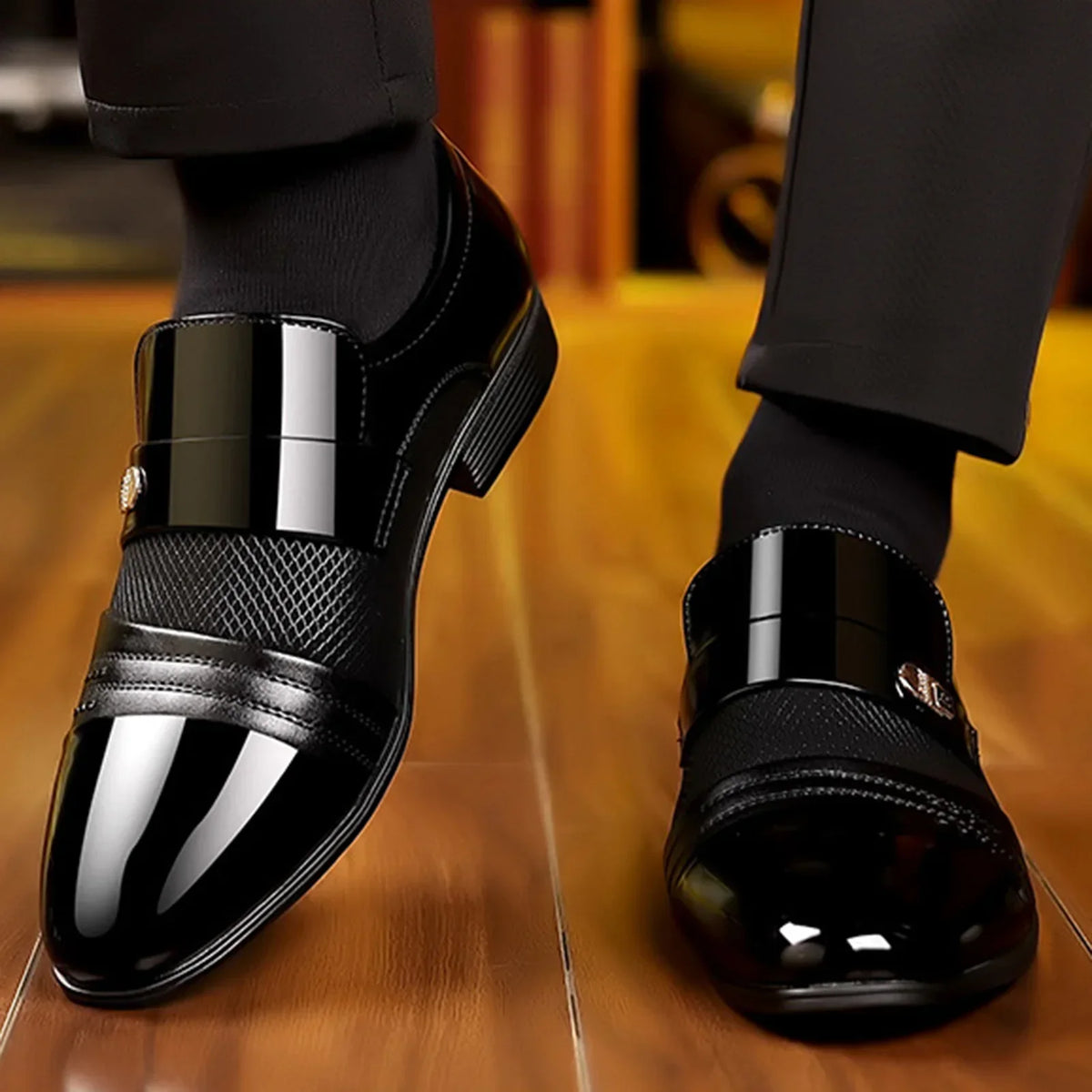 Men’s Classic Glossy Dress Shoes, Elegant Slip-On Pointed Toe Shoes for Office, Evening Events, and Parties
