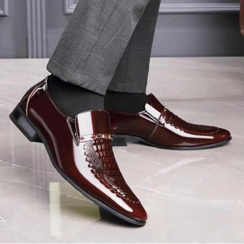 Men’s Italian Style Leather Classic Shoes, Elegant Slip-On Formal Shoes with Pointed Toe for Parties and Special Occasions