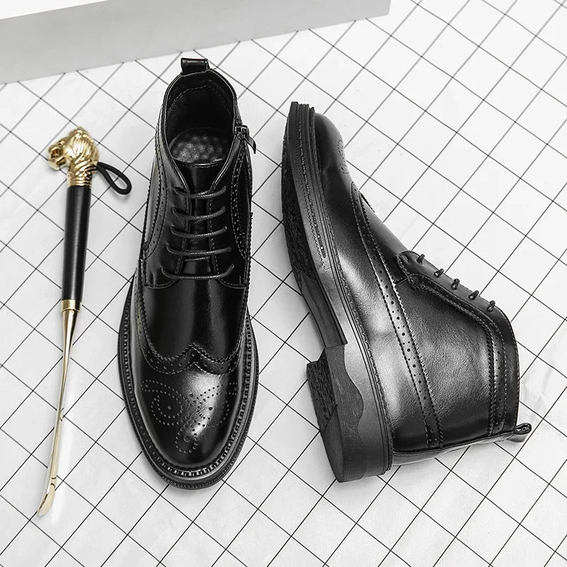 Men’s Low-Top Patent Leather Brogue Boots – Casual, Elegant, Winter, Versatile Flats