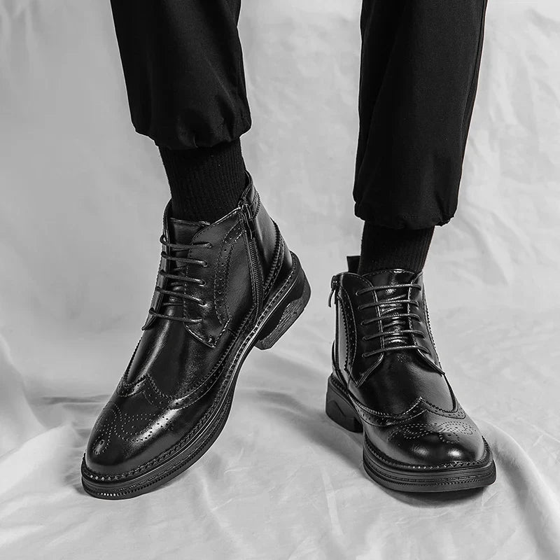 Men’s Low-Top Patent Leather Brogue Boots – Casual, Elegant, Winter, Versatile Flats