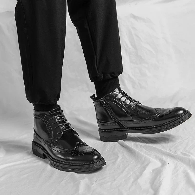 Men’s Low-Top Patent Leather Brogue Boots – Casual, Elegant, Winter, Versatile Flats