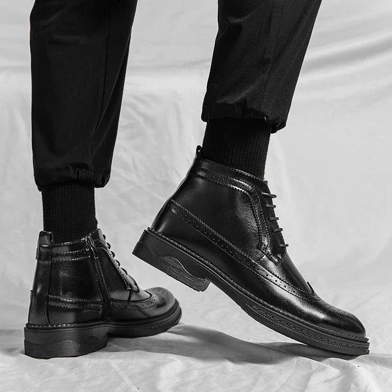 Men’s Low-Top Patent Leather Brogue Boots – Casual, Elegant, Winter, Versatile Flats