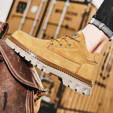Men’s Low-Top Winter Boots – Comfortable Outdoor Boots with Classic Design, Casual High-Top Style, Yellow Color
