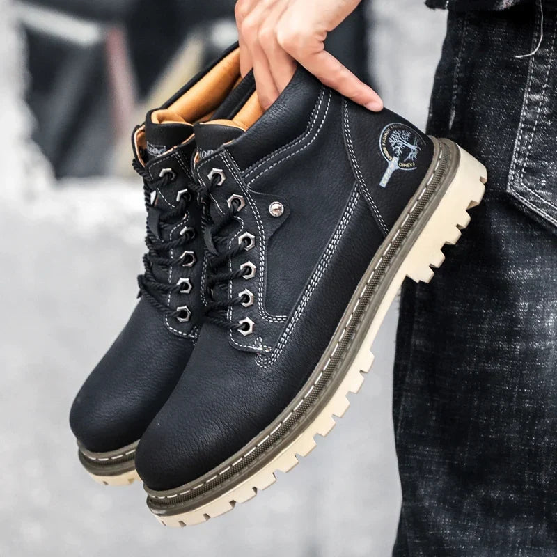Men's Short Boots in Luxury Leather – Plush Lining, Classic, Motorcycle, Outdoor, Spring/Autumn